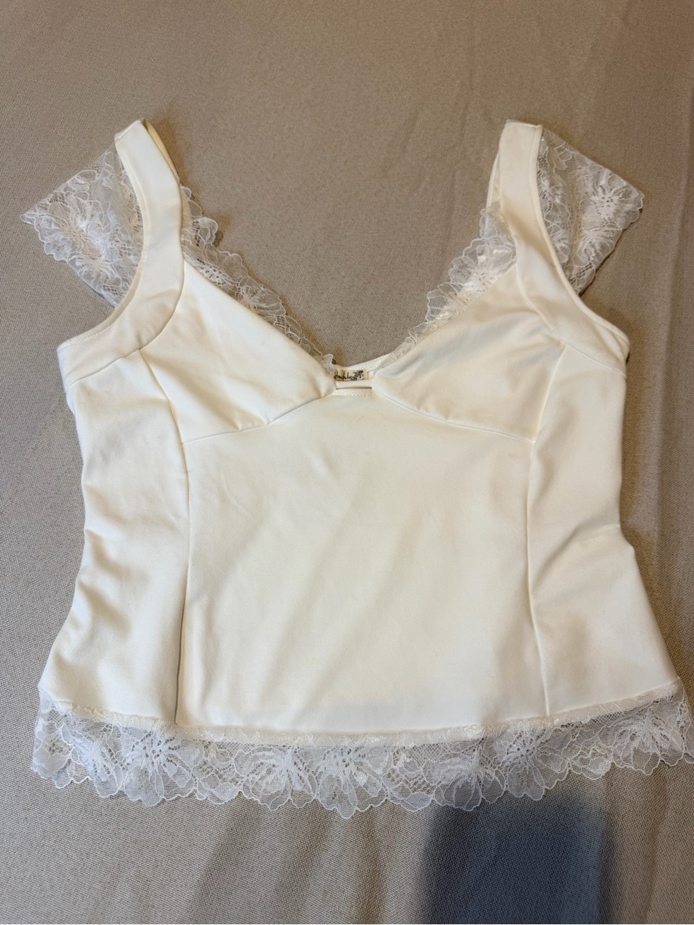 Free people intimately